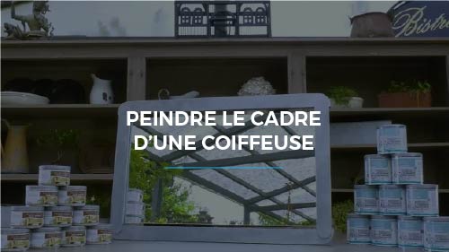 Peindre le cadre d’une coiffeuse avec les vernis métallisés