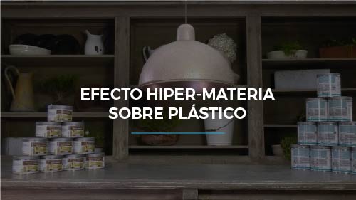 Efecto hiper-materia sobre plástico con barnices metalizados